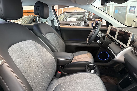 Hyundai Ioniq 5 13 of 19