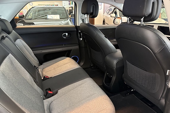 Hyundai Ioniq 5 14 of 19