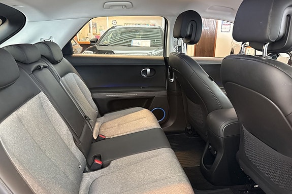 Hyundai Ioniq 5 15 of 19