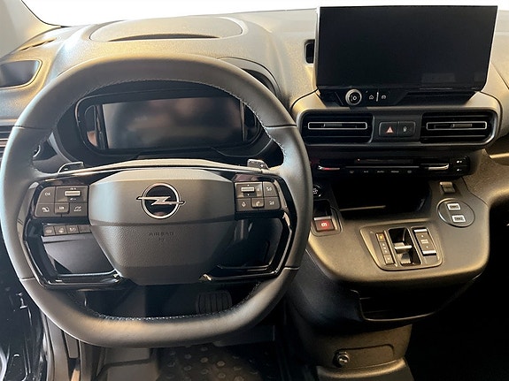 Opel Combo 7 of 18
