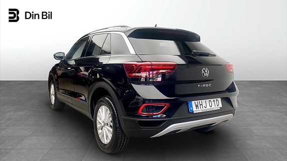Volkswagen T-Roc 3 of 13