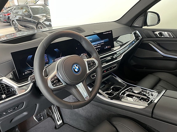 BMW X5 6 of 17