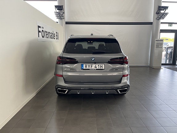 BMW X5 15 of 17