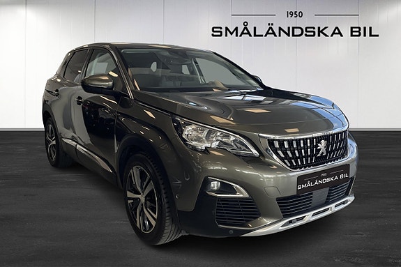 Peugeot 3008 2 of 11