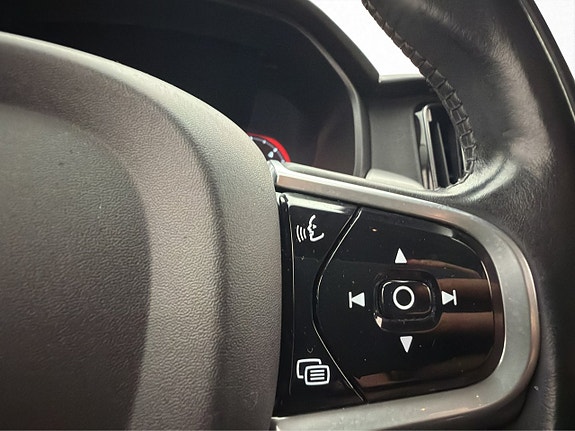 Volvo V90 16 of 30