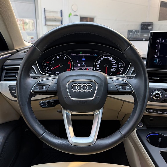 Audi A4 allroad 11 of 13