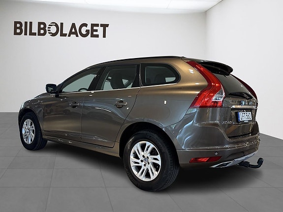 Volvo XC60 3 of 13