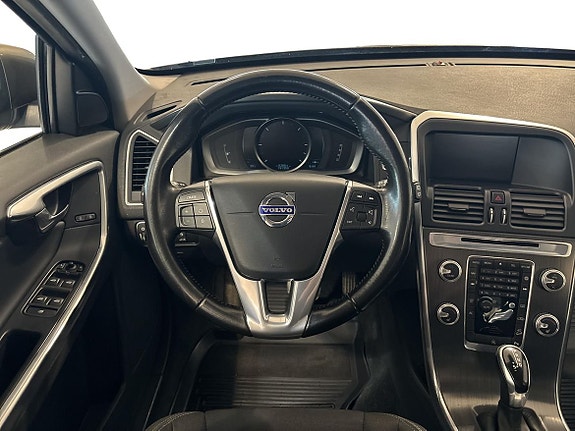 Volvo XC60 9 of 13
