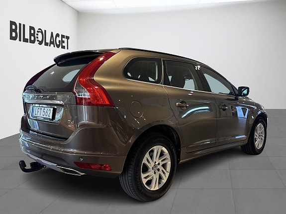 Volvo XC60 4 of 13