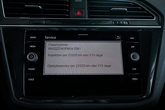 Volkswagen Tiguan 17 of 27