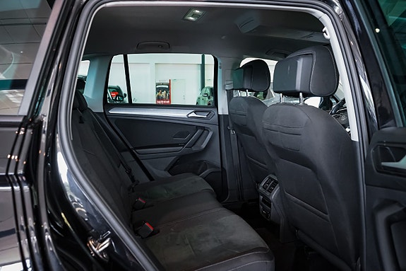 Volkswagen Tiguan 25 of 27