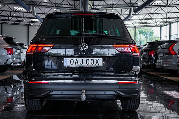 Volkswagen Tiguan 6 of 27