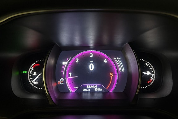 Renault Megane 17 of 22