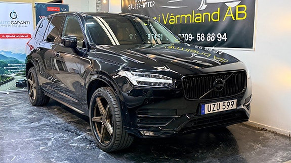 Volvo XC90 2 of 5