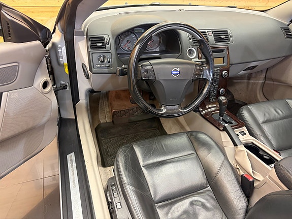 Volvo C70 14 of 20