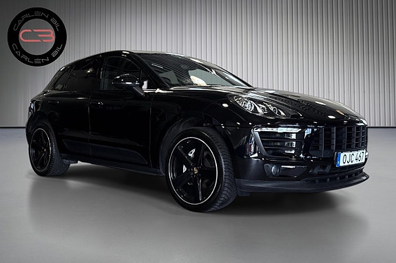 Porsche Macan 3 of 20