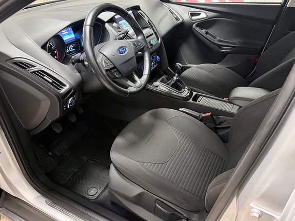 Ford Focus 9 of 20
