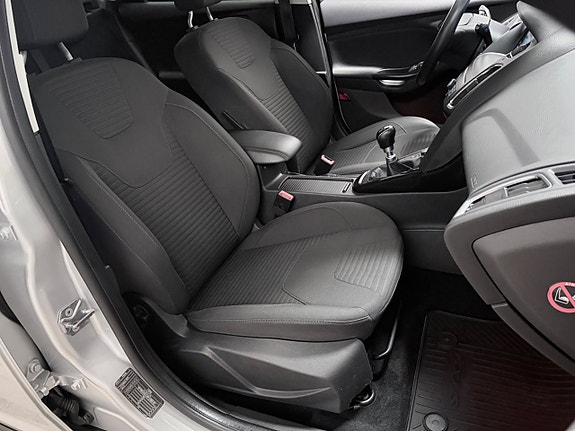 Ford Focus 13 of 20