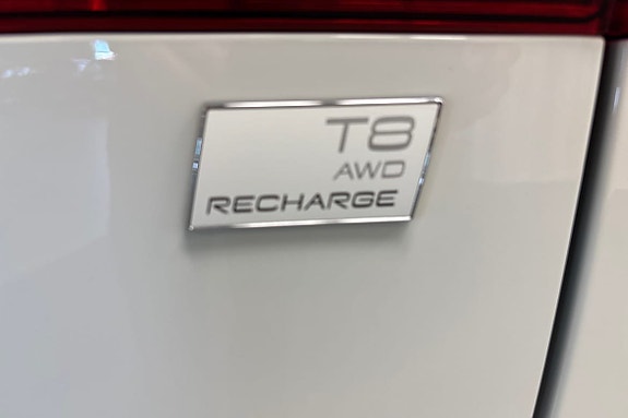 Volvo XC60 23 of 27