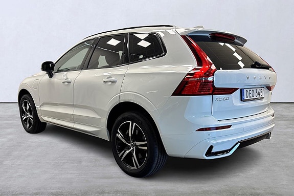 Volvo XC60 3 of 27