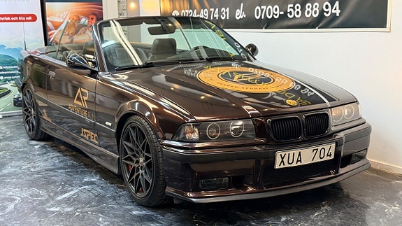 BMW 320i 6 of 15