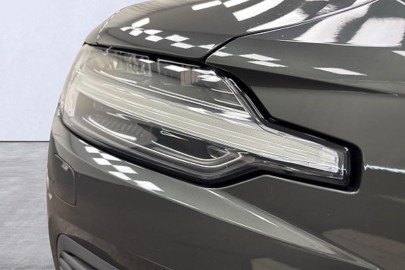 Volvo V60 19 of 21