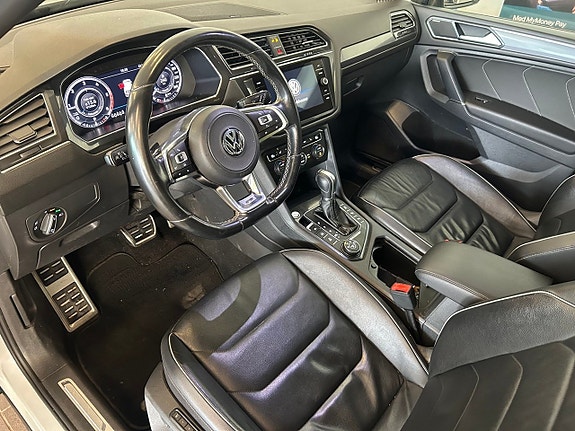 Volkswagen Tiguan Allspace 10 of 30