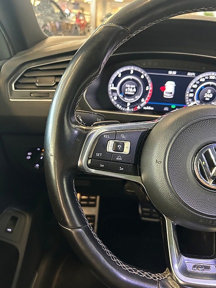 Volkswagen Tiguan Allspace 17 of 30