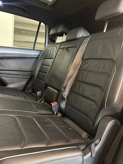Volkswagen Tiguan Allspace 13 of 30