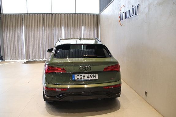 Audi Q5 6 of 22