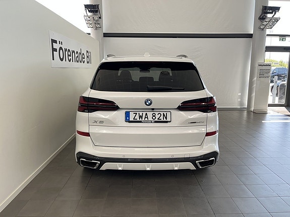 BMW X5 15 of 17
