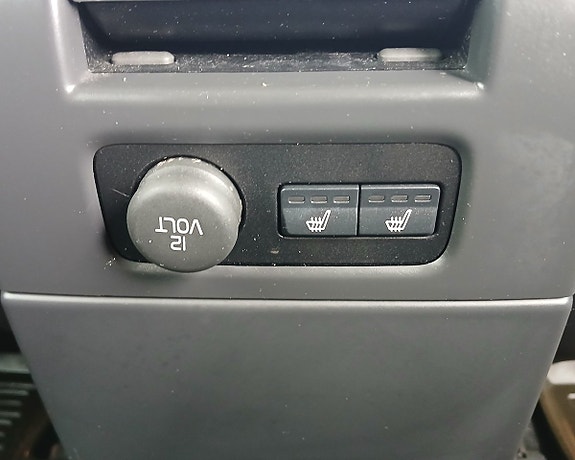 Volvo XC70 17 of 22