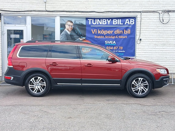 Volvo XC70 5 of 22