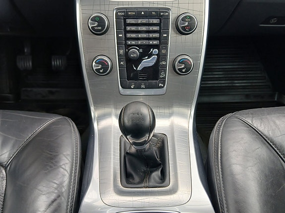 Volvo XC70 20 of 22