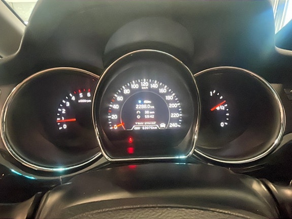 Kia Ceed 8 of 13