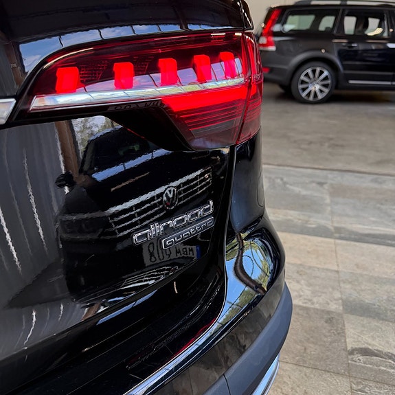 Audi A4 allroad 7 of 12
