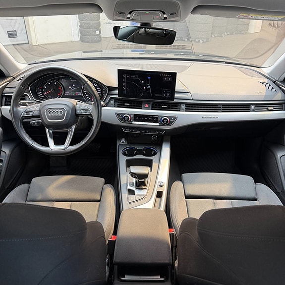 Audi A4 allroad 10 of 12