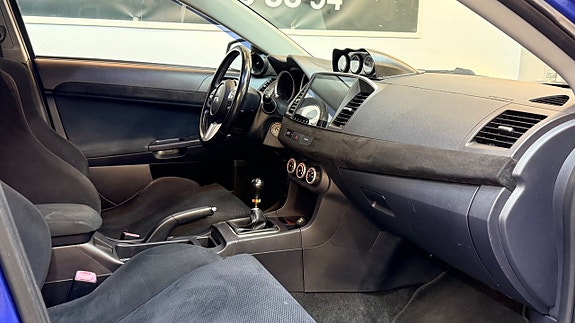 Mitsubishi Lancer 22 of 23