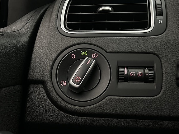 Volkswagen Polo 21 of 26