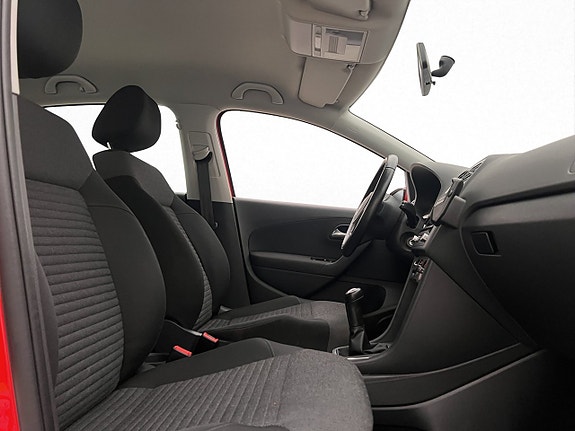 Volkswagen Polo 13 of 26