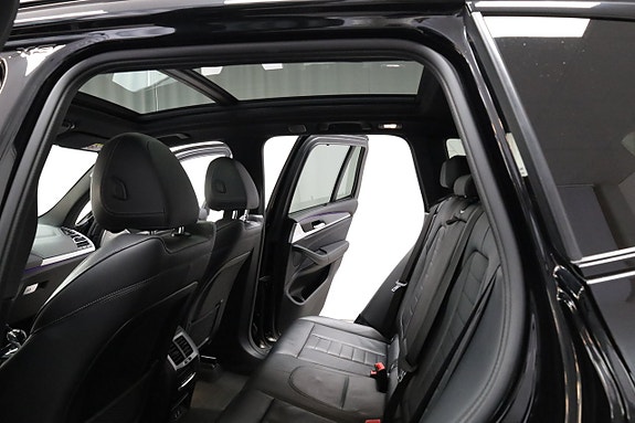 BMW X3 13 of 26