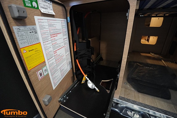 Hobby ONTOUR VAN 600 FT Automat 140hk Dieselpanna 17 of 20