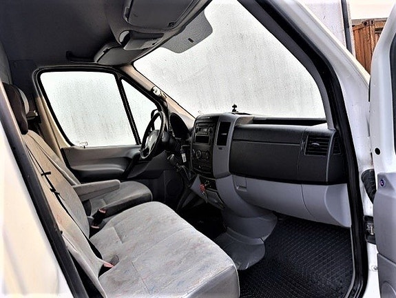 Volkswagen Crafter 35 15 of 16