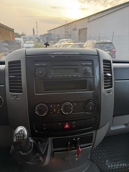 Volkswagen Crafter 35 16 of 16