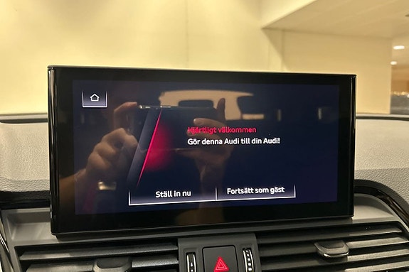 Audi Q5 12 of 16