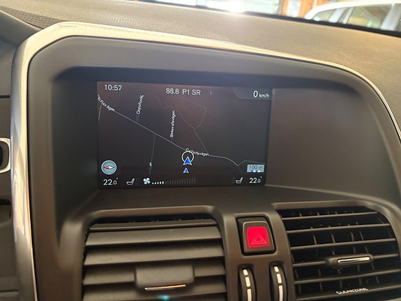 Volvo XC60 12 of 13