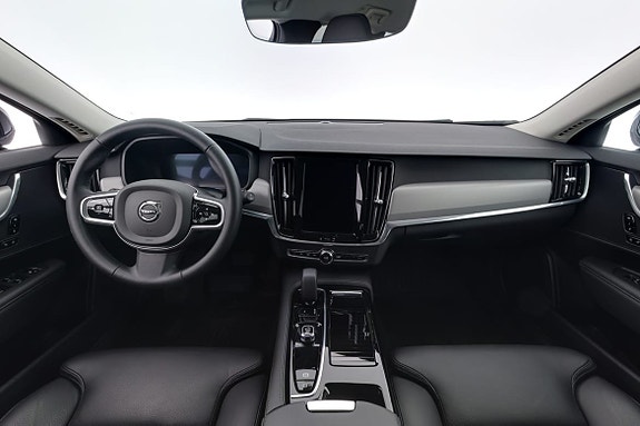 Volvo V90 7 of 17