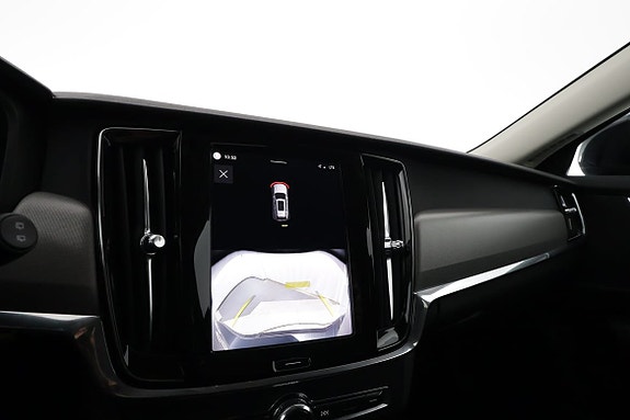 Volvo V90 13 of 17