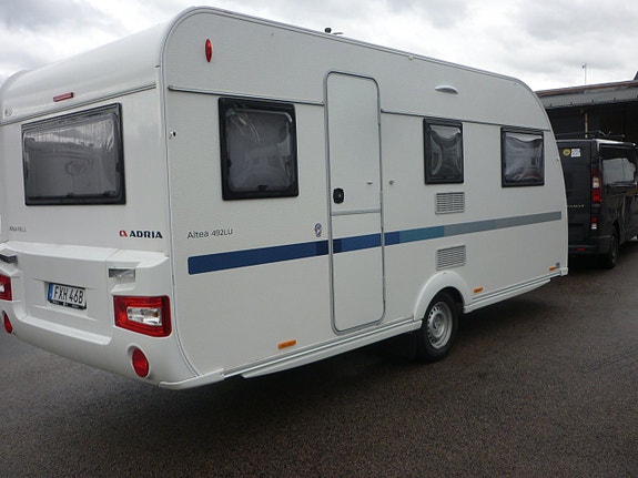 Adria Altea 492 LU 3 of 12