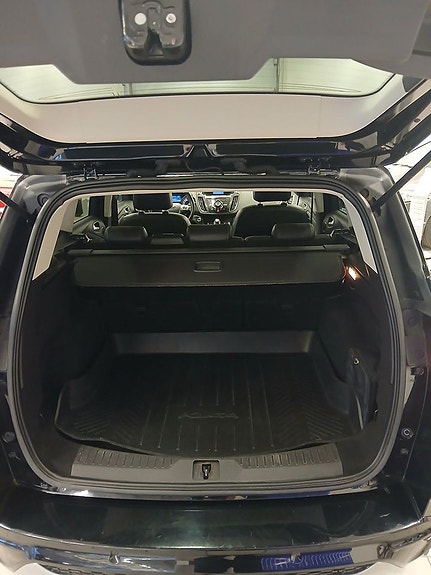 Ford Kuga 13 of 19